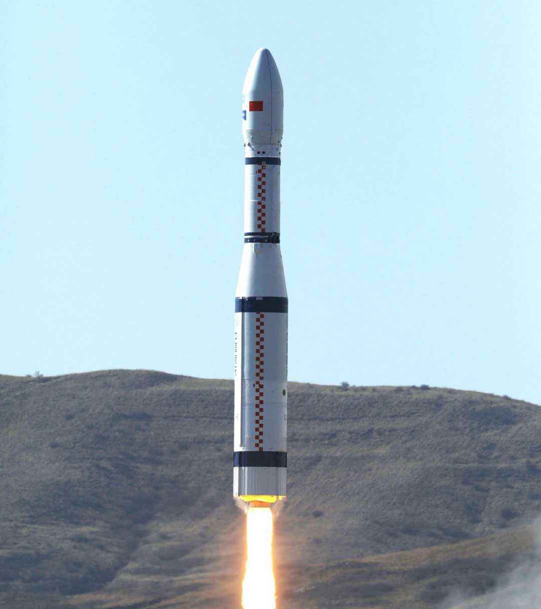 2020年，疫情考验下 爱游戏ayx官网登录入口-爱游戏(中国)助力首颗空事卫星成功发射！